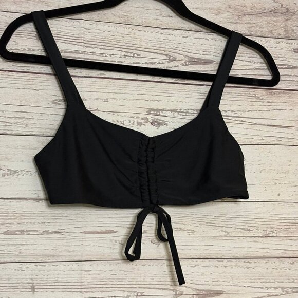 🍗 Princess Polly Black Crop Top Size 6 - Picture 2 of 5